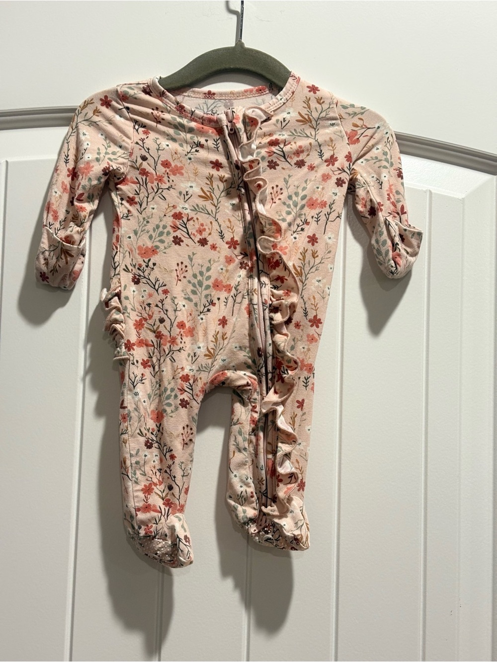 Caden Lane Floral Ruffle Bamboo Footie | Newborn
